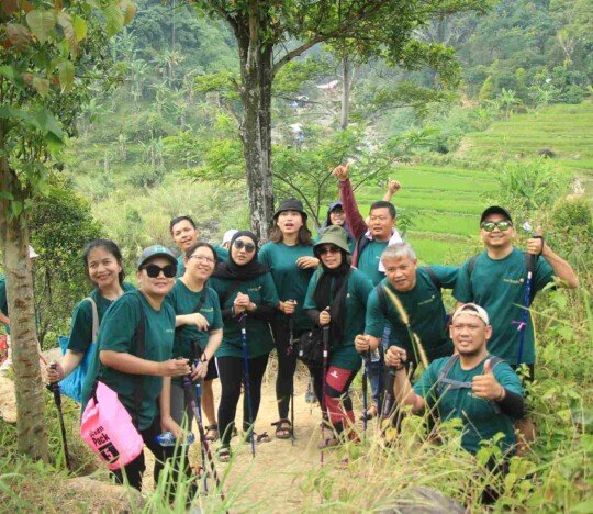 PAKET OUTING 1 DAY PLUS TREKKING